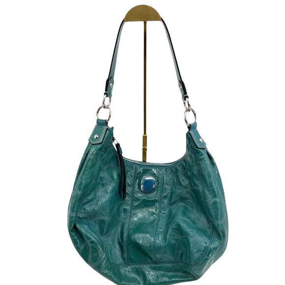 Coach F19282 Teal Patent Leather Shoulder Bag Authenticated - Picture 1 of 6